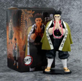 Figura Gyomei Himejima Pilar De Roca Demon Slayer 18cm con rosario rosa y caja oficial de Kimetsu no Yaiba