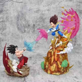 Figura Diorama Goku Kamehameha Vs Vegeta Galick Gun Con Luces LED 27cm - Dos bases de roca con efectos de energía