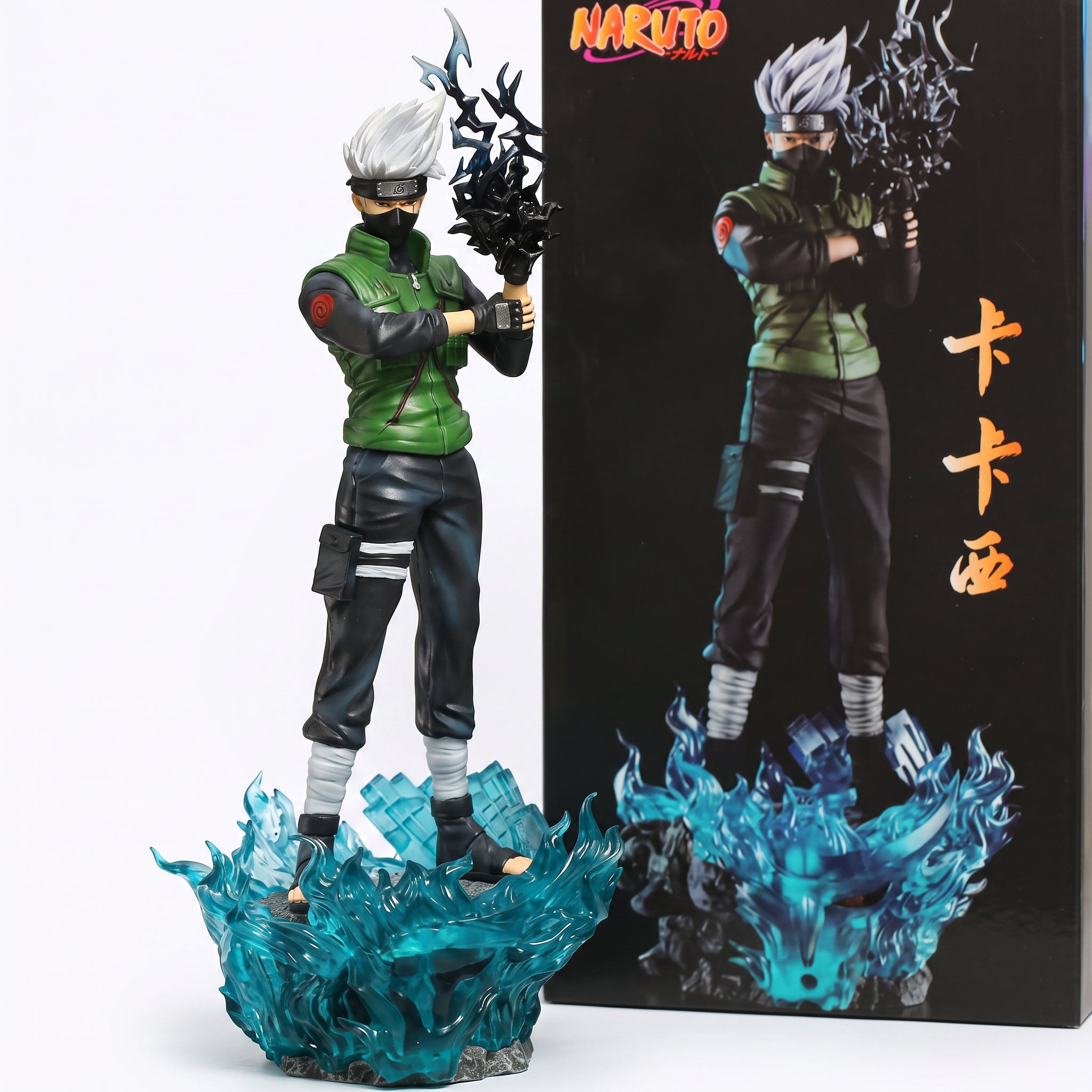 Figura Kakashi Hatake Chidori Negro Naruto Shippuden 39cm con base de llamas azules translucidas y caja oficial negra